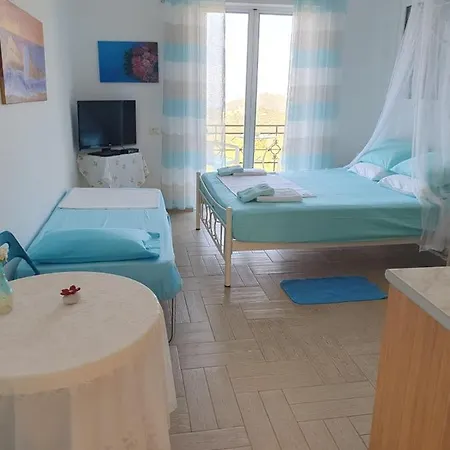 Aliki House Daire *